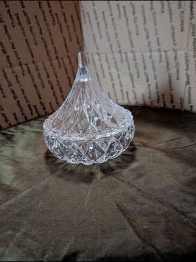 Clear Cut Glass Trinket Box with Lid